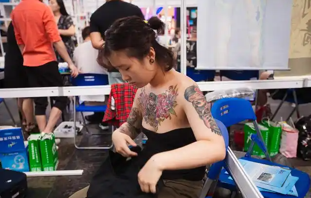 挽回了丢失掌管了公道也给文身服务供给者敲响了法令警钟 挽回了丢失掌管了公道也给文身服务供给者敲响了法令警钟