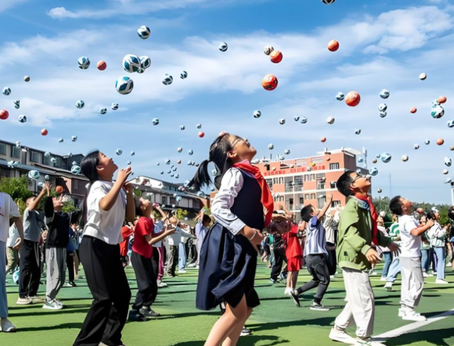 服务的普惠性可及性快捷性才能让教育改革开展成果惠及人民群众 服务的普惠性可及性快捷性才能让教育改革开展成果惠及人民群众